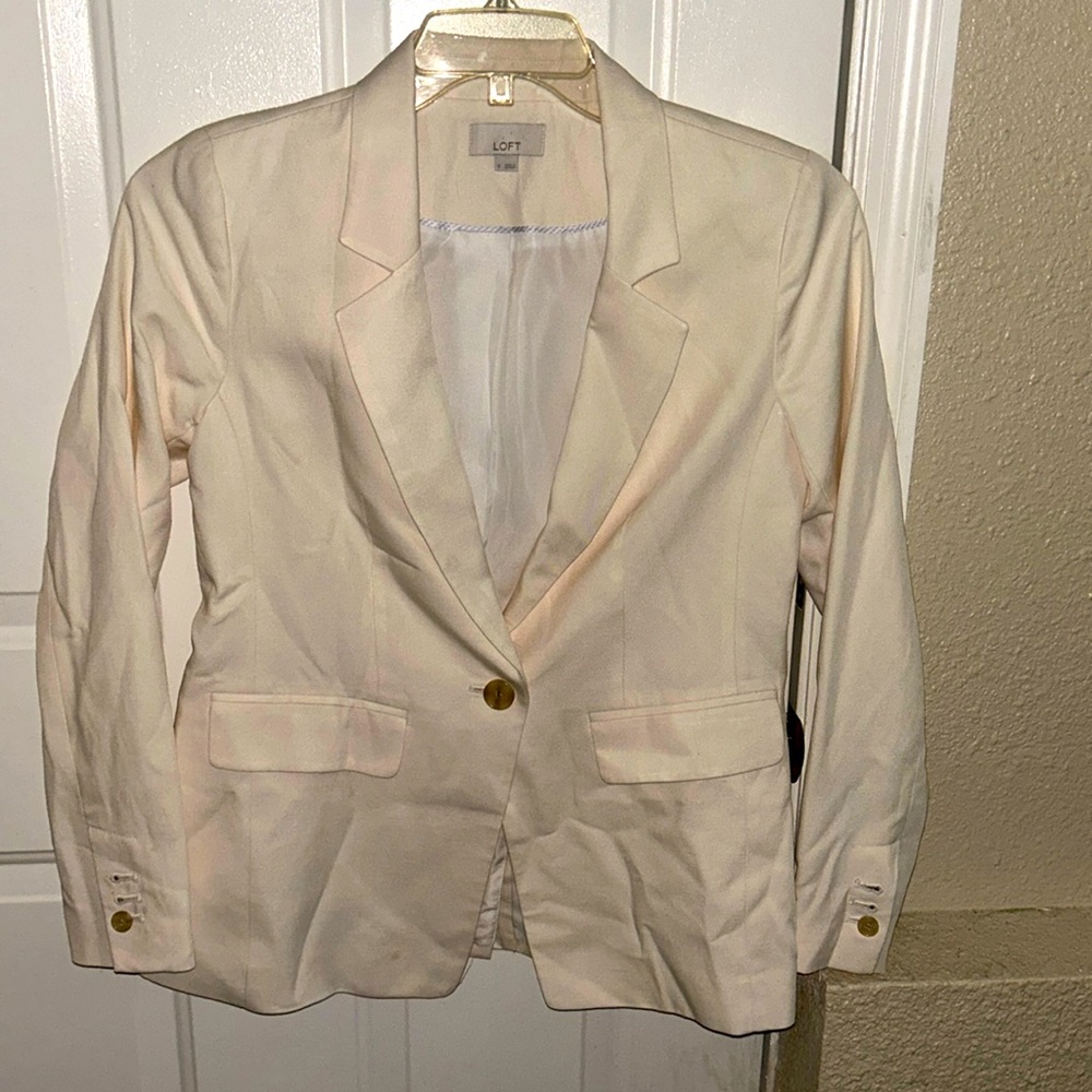Cream colored loft blazer top